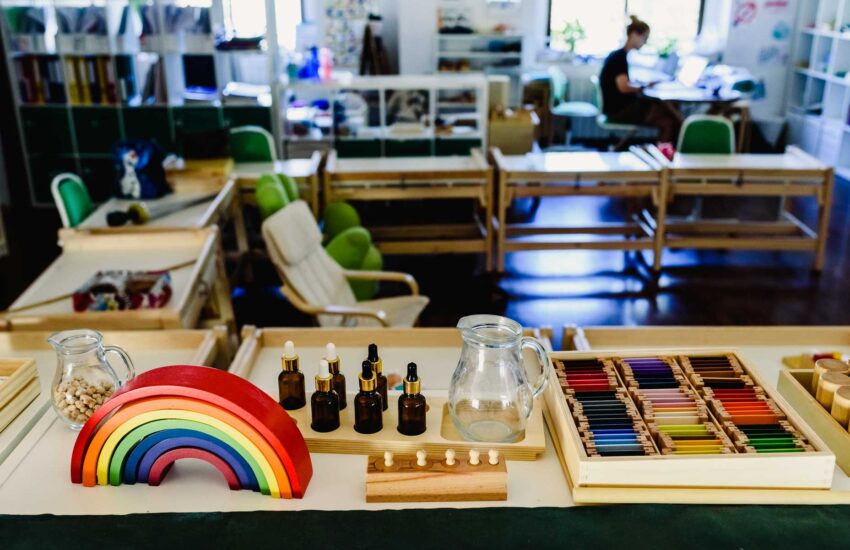 Ludovica_Capozzi-quaderni6-11-MONTESSORI-ambiente-casa-scuola